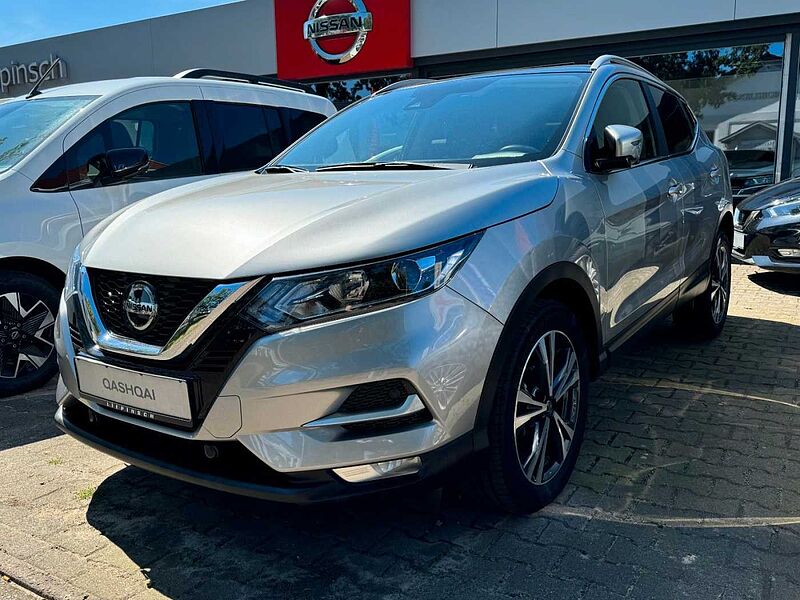 Nissan Qashqai 1.3 N-Connecta Automatik