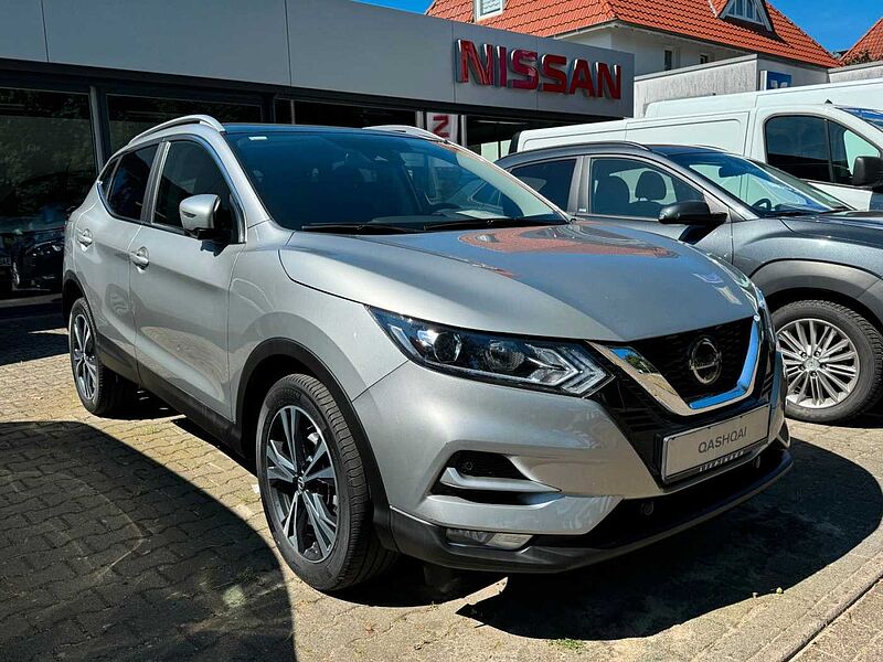 Nissan Qashqai 1.3 N-Connecta Automatik