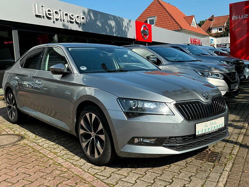 SKODA Superb Lim. Ambition Automatik