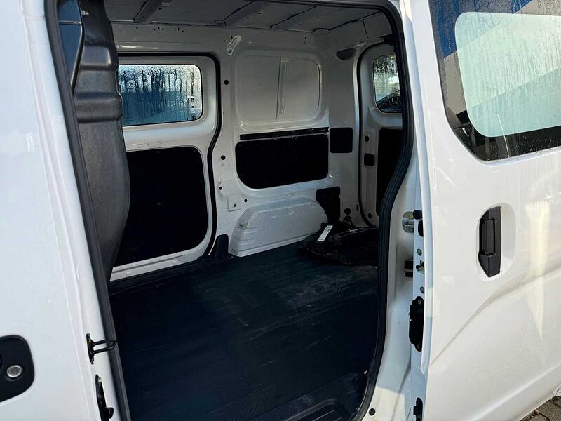 Nissan NV200 /Evalia e-Kasten Comfort