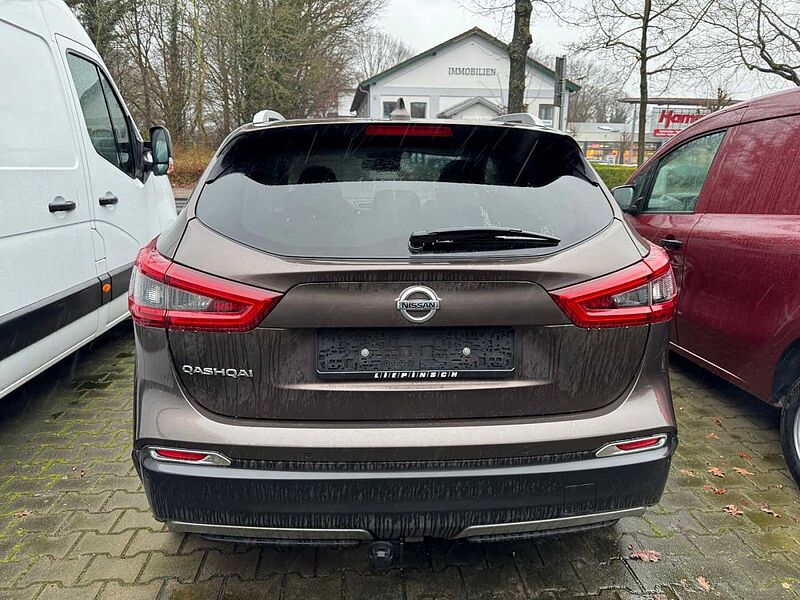 Nissan Qashqai 1.3 N-Connecta Automatik