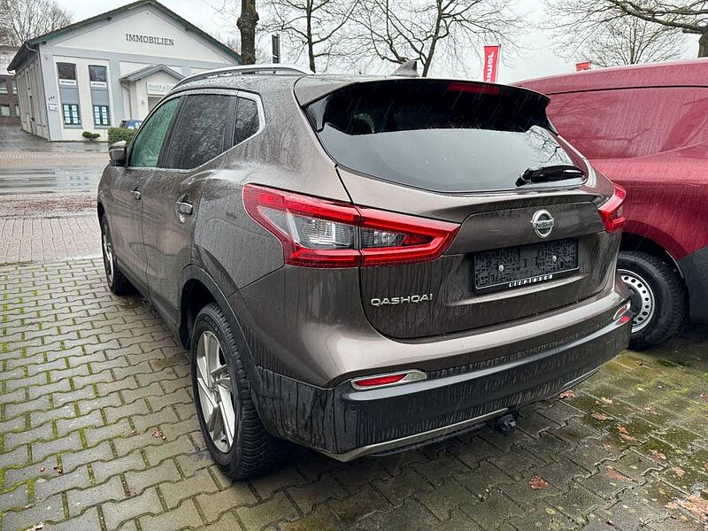 Nissan Qashqai 1.3 N-Connecta Automatik